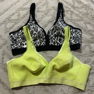 Cacique Women's Intimates Leopard and Lime Bra Set size 42 C